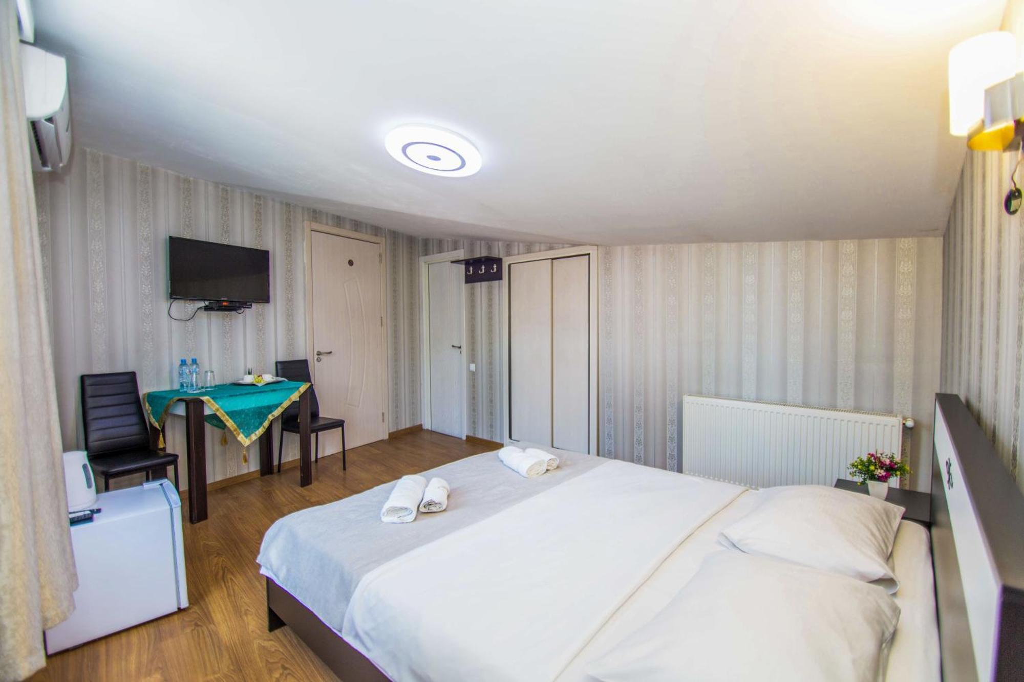 Hotel Brick House Tiflis Exterior foto